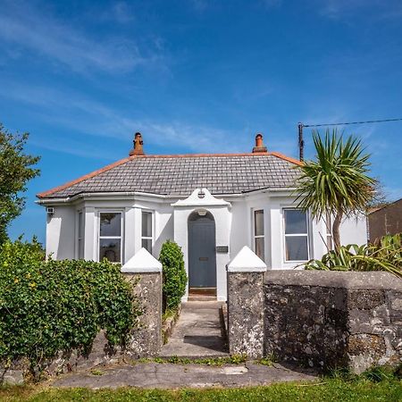 Finest Retreats - Western Watch - Sea Views, Pets Accepted, Sleeps 6 Lower Boscaswell Bagian luar foto