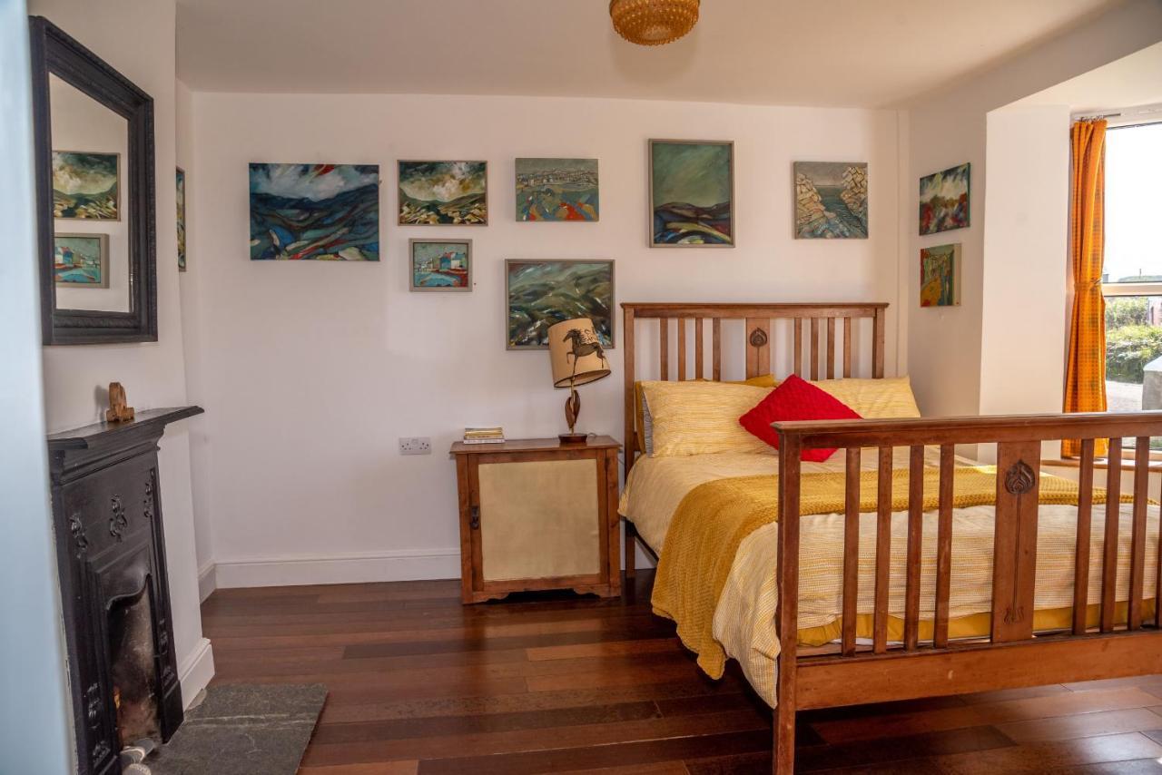 Finest Retreats - Western Watch - Sea Views, Pets Accepted, Sleeps 6 Lower Boscaswell Bagian luar foto